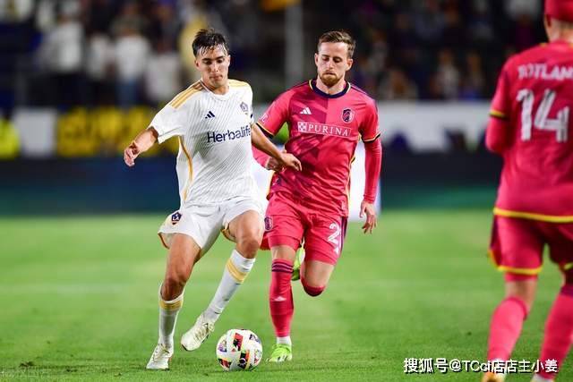 曾凡博17+8首钢胜北控 阿不都26+11新疆胜上海